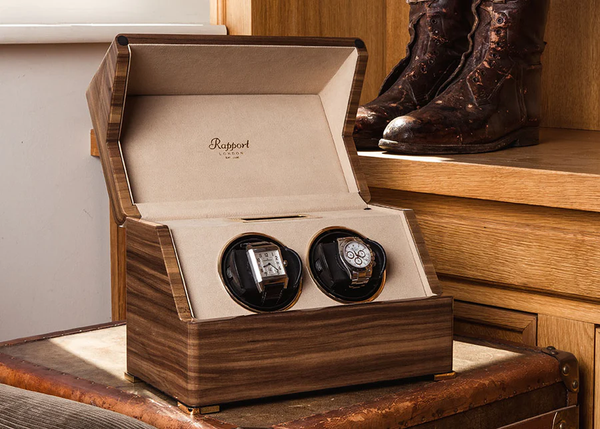 Rapport-Walnut-Wooden-Perpetua-III-Dual-Watch-Winder-W582-Display